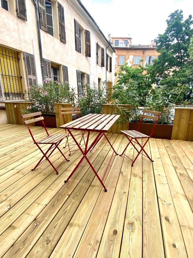 Les Suites Du Cours & Spa Aix-en-Provence Exterior photo